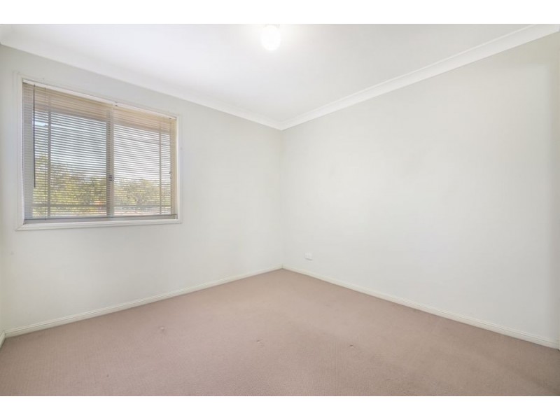 1/85 Greenacre Drive, Parkwood QLD 4214