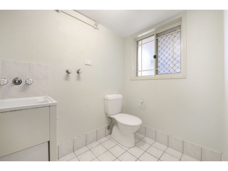 1/85 Greenacre Drive, Parkwood QLD 4214