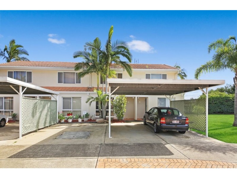 72/125 Pappas Way, Nerang QLD 4211