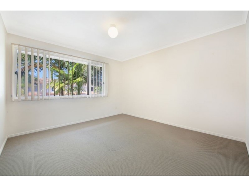 72/125 Pappas Way, Nerang QLD 4211