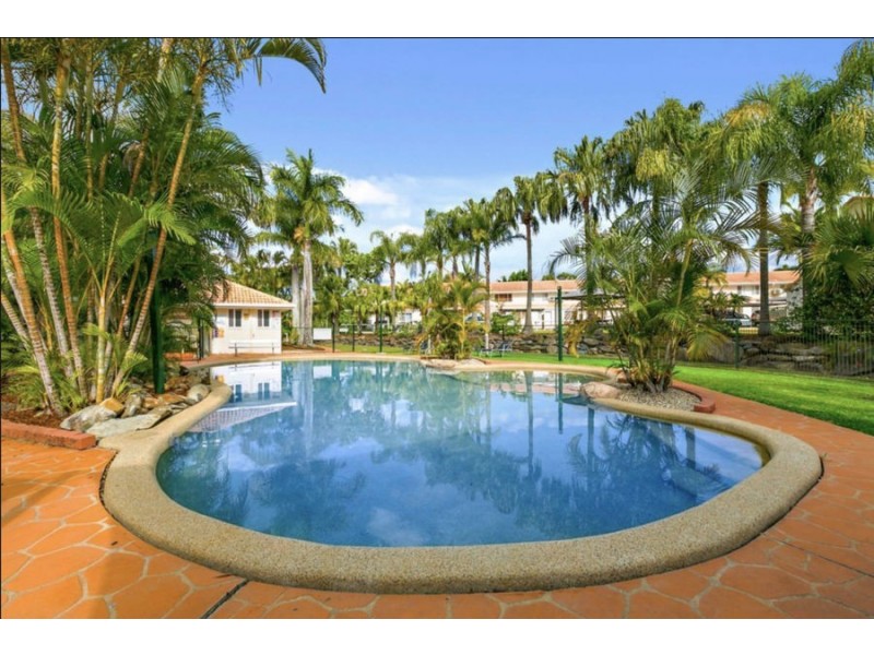 72/125 Pappas Way, Nerang QLD 4211