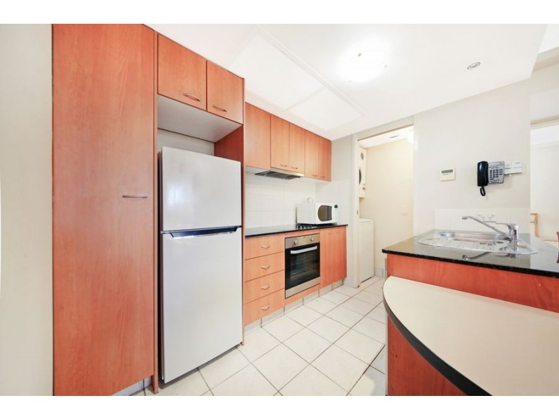 102/2988 ‘Palazzo Colonnades’ Surfers Paradise Boulevard, Surfers Paradise QLD 4217