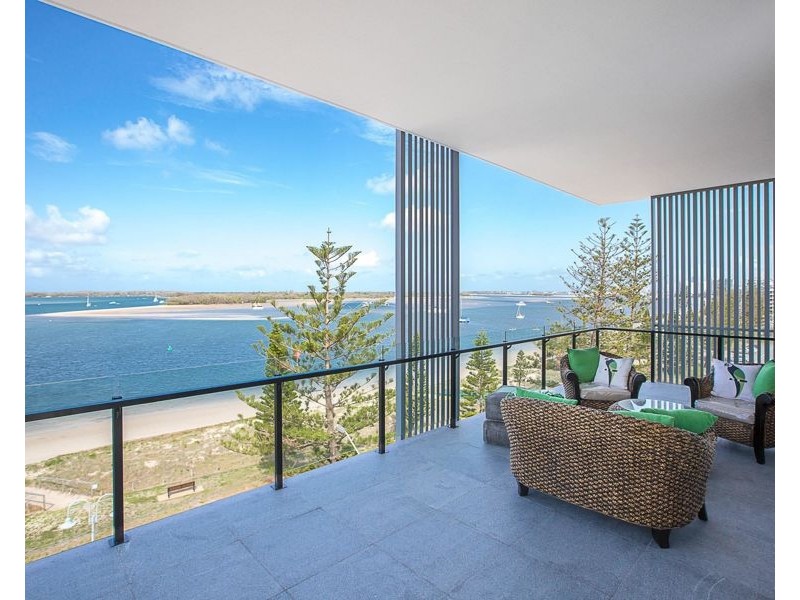 2/502 Marine Parade, Biggera Waters QLD 4216