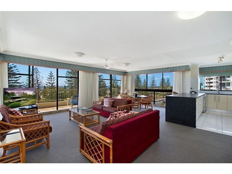 4A/1 Albert Avenue, Broadbeach QLD 4218