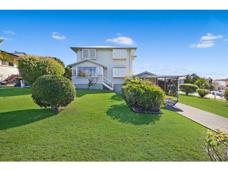 30 Kerr Avenue, Southport QLD 4215