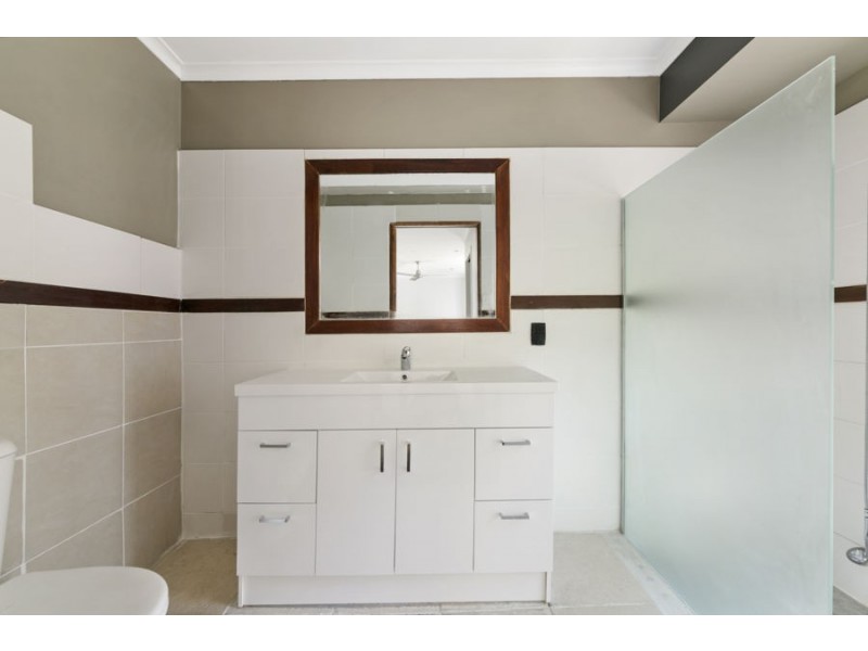 42 Viscount Drive, Tallai QLD 4213