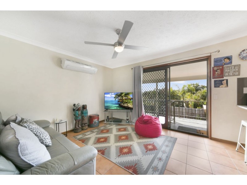 11 Binalong Drive, Ashmore QLD 4214