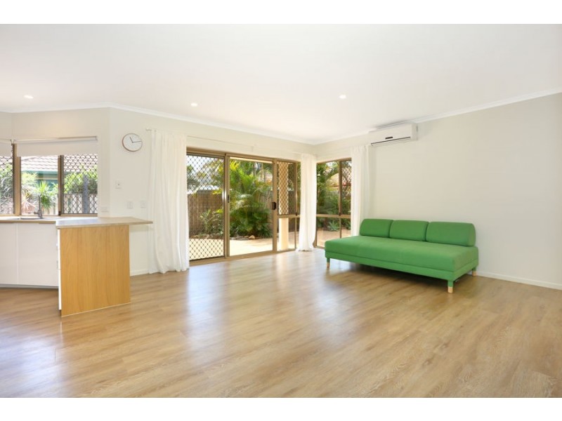 9 Chelsea Place, Robina QLD 4226