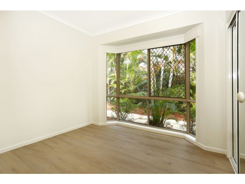 9 Chelsea Place, Robina QLD 4226