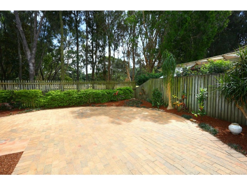 9 Chelsea Place, Robina QLD 4226