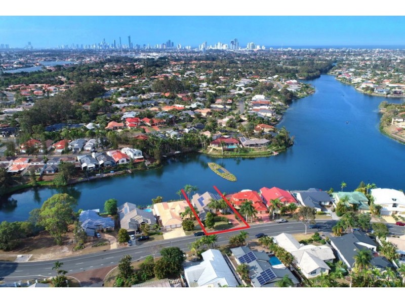61 Tullamarine Drive, Robina QLD 4226