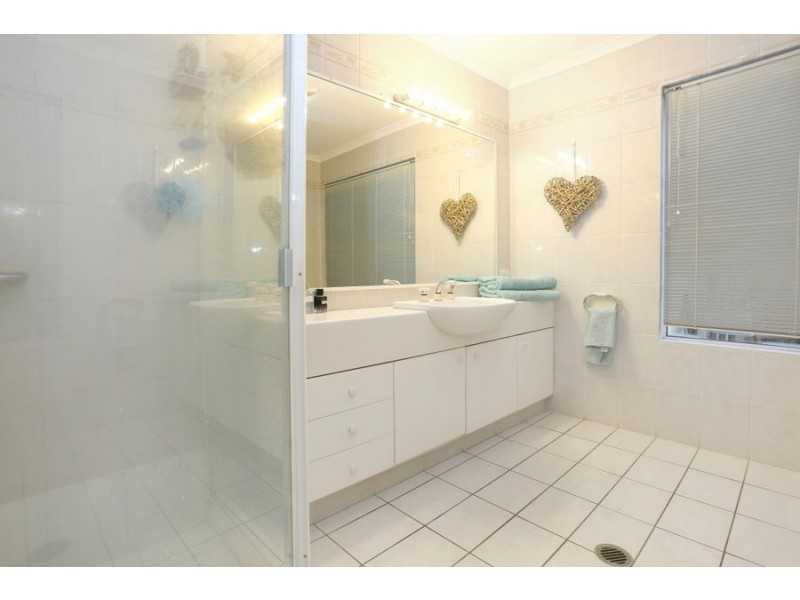 61 Tullamarine Drive, Robina QLD 4226