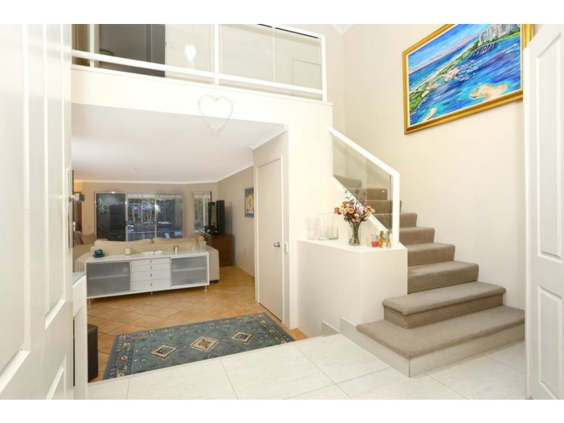 61 Tullamarine Drive, Robina QLD 4226