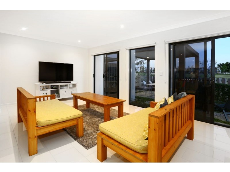 24 Doherty Drive, Pimpama QLD 4209