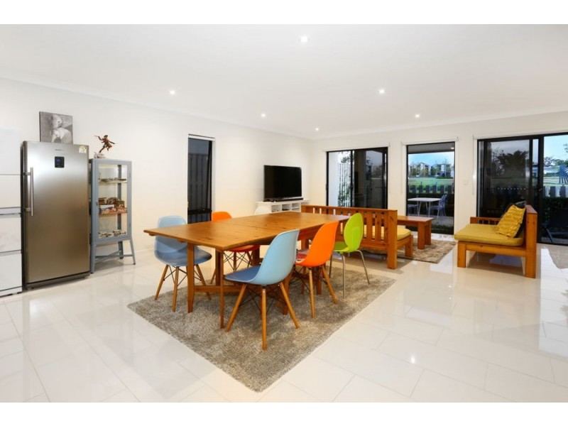 24 Doherty Drive, Pimpama QLD 4209