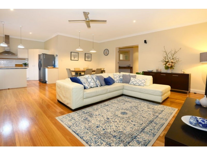 47 Annerley Avenue, Runaway Bay QLD 4216