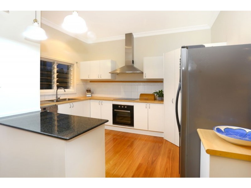 47 Annerley Avenue, Runaway Bay QLD 4216