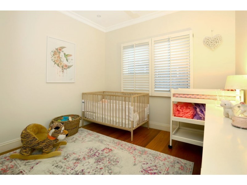 47 Annerley Avenue, Runaway Bay QLD 4216