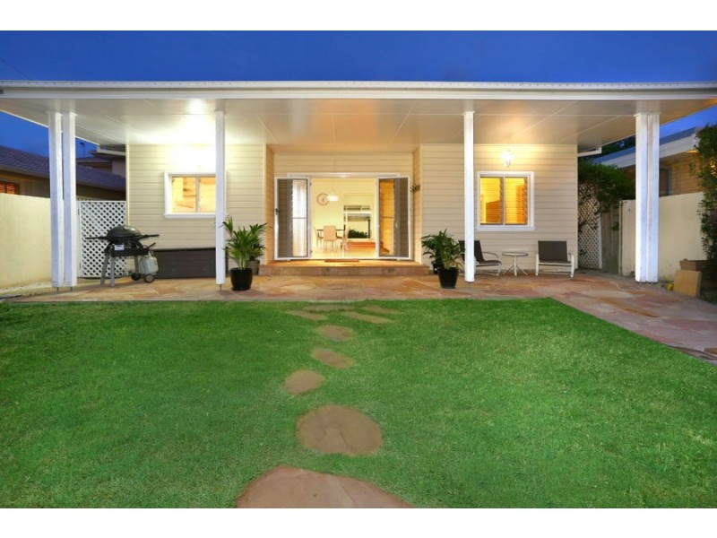 47 Annerley Avenue, Runaway Bay QLD 4216