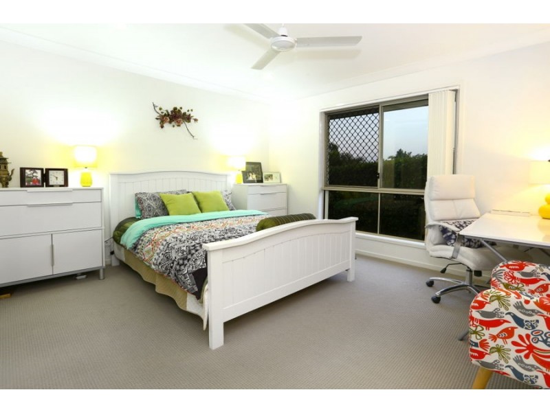 2/15 Elmore Street, Ormeau QLD 4208