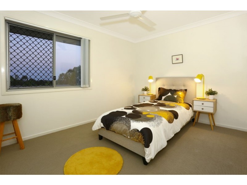2/15 Elmore Street, Ormeau QLD 4208