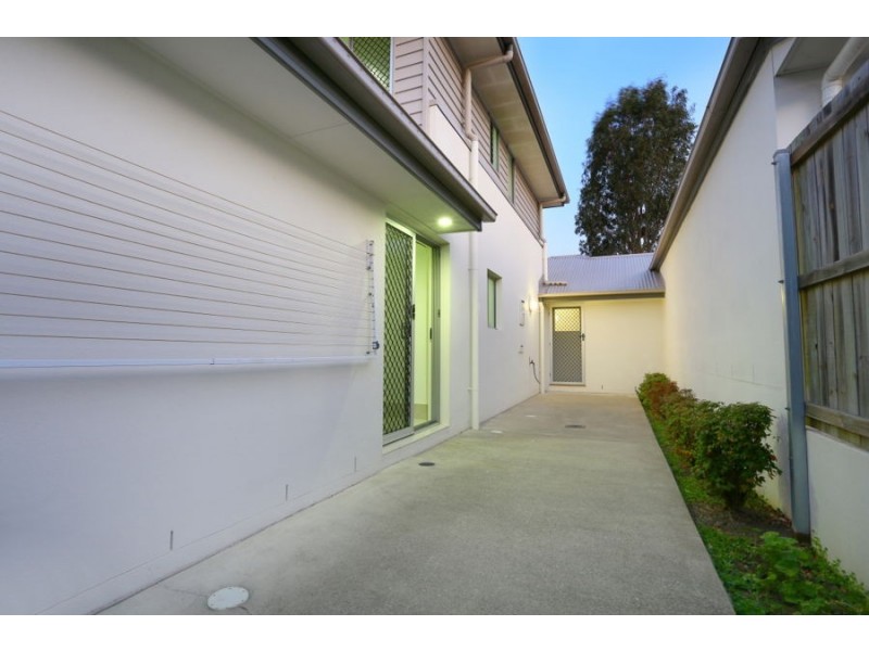 2/15 Elmore Street, Ormeau QLD 4208