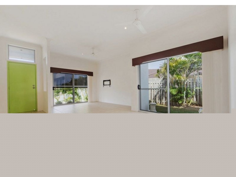 54 Merrilaine Crescent, Merrimac QLD 4226