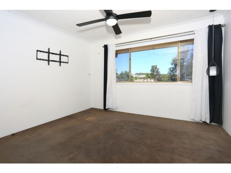 9/469 Pine Ridge Road, Runaway Bay QLD 4216