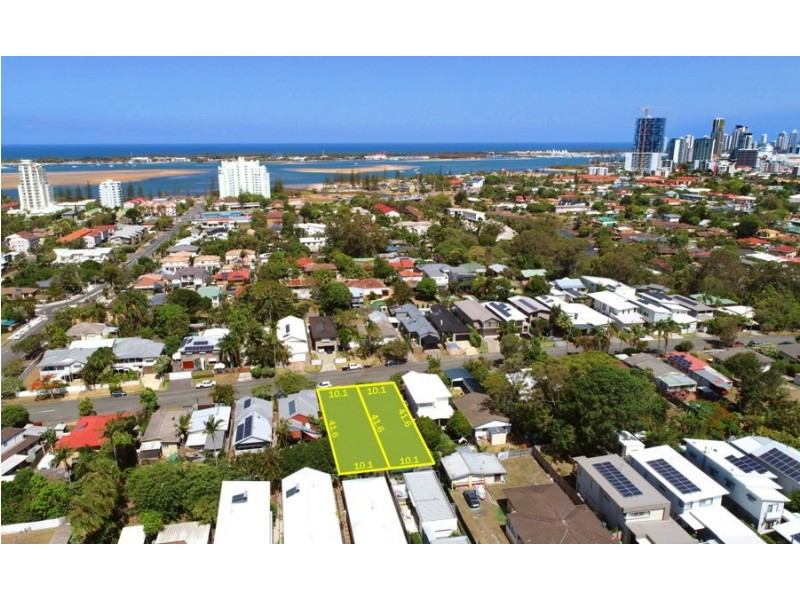 30-32 Sydney Street, Labrador QLD 4215