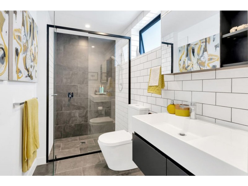 407/1 Hart Street, Ashmore QLD 4214
