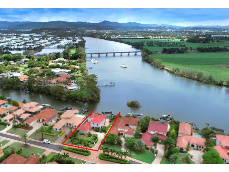 3138 Riverleigh Drive, Hope Island QLD 4212