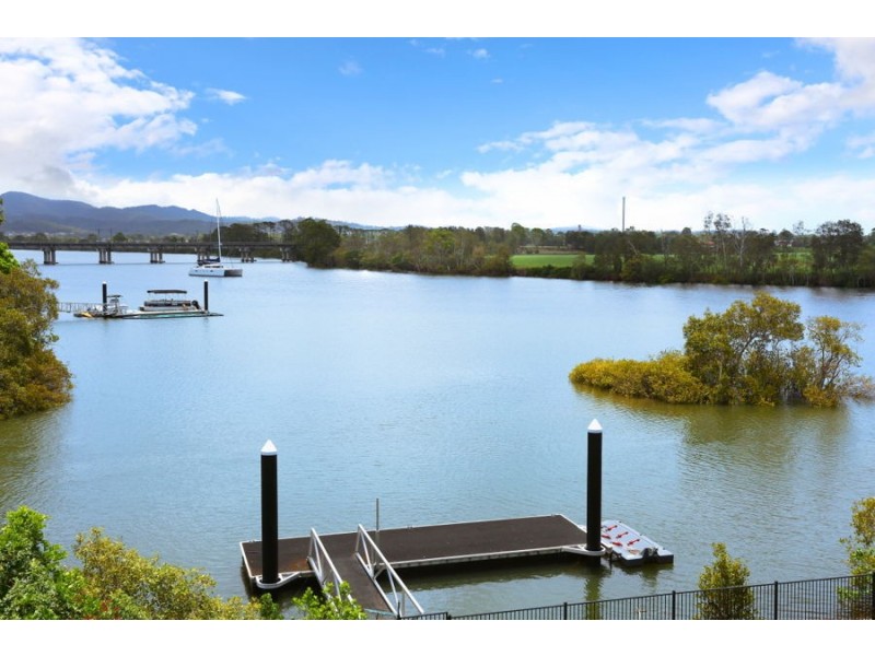 3138 Riverleigh Drive, Hope Island QLD 4212