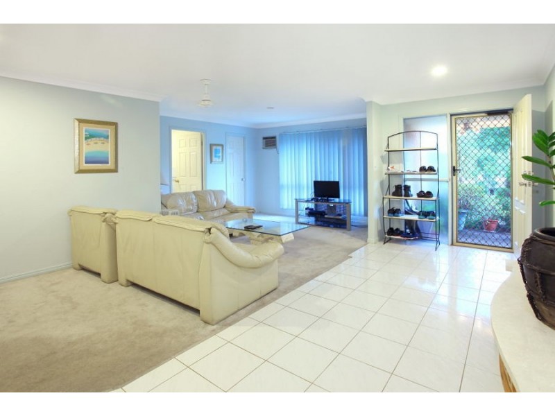 37 Ballybunion Drive, Parkwood QLD 4214