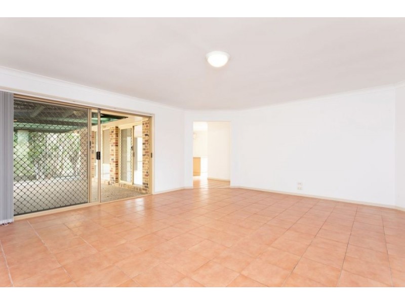 85 Henry Cotton Drive, Parkwood QLD 4214