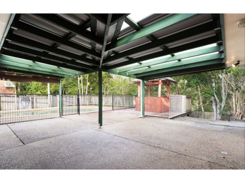 85 Henry Cotton Drive, Parkwood QLD 4214