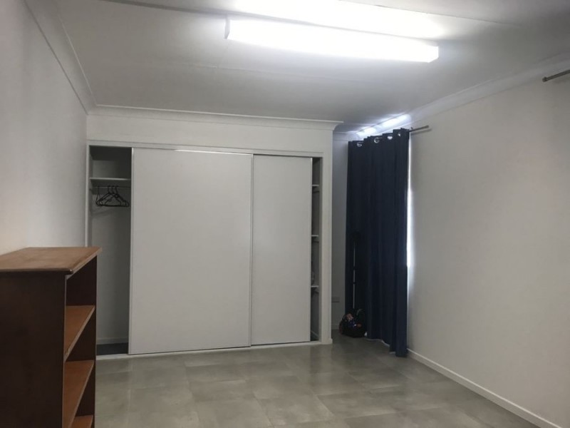 53 Benowa Road, Southport QLD 4215