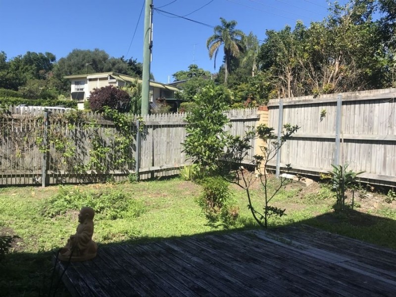 53 Benowa Road, Southport QLD 4215