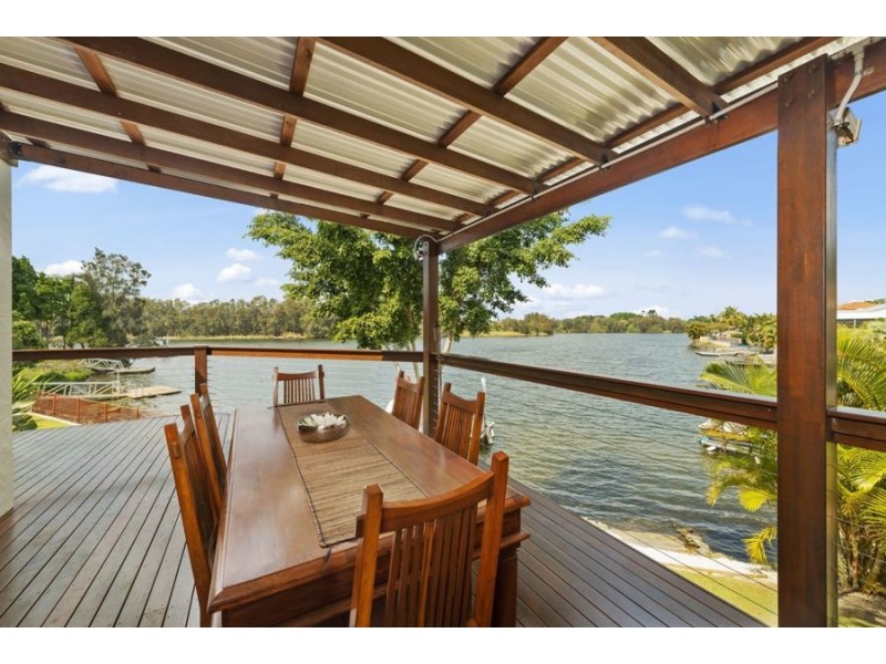 190 Port Jackson Boulevard, Clear Island Waters QLD 4226