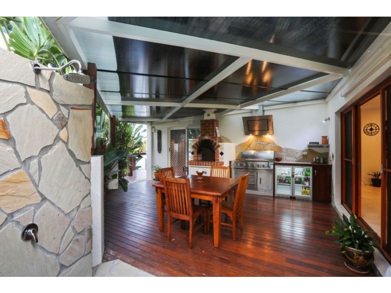 190 Port Jackson Boulevard, Clear Island Waters QLD 4226