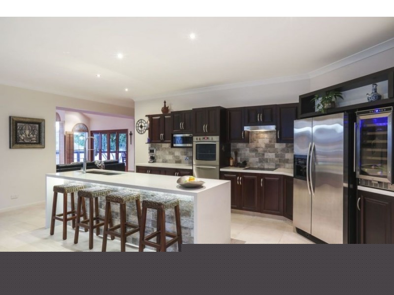 190 Port Jackson Boulevard, Clear Island Waters QLD 4226