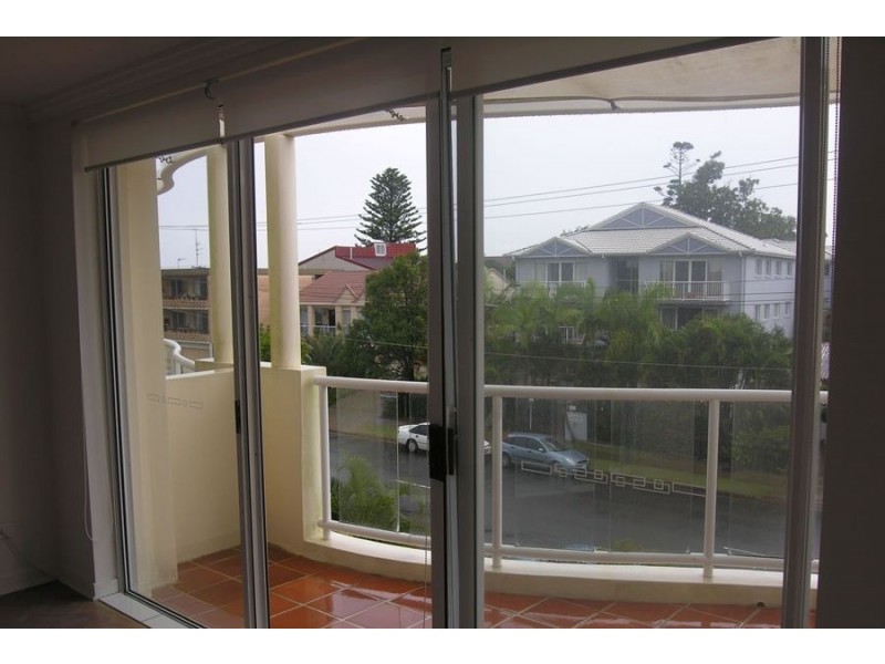 10/7 Whiting Street, Labrador QLD 4215