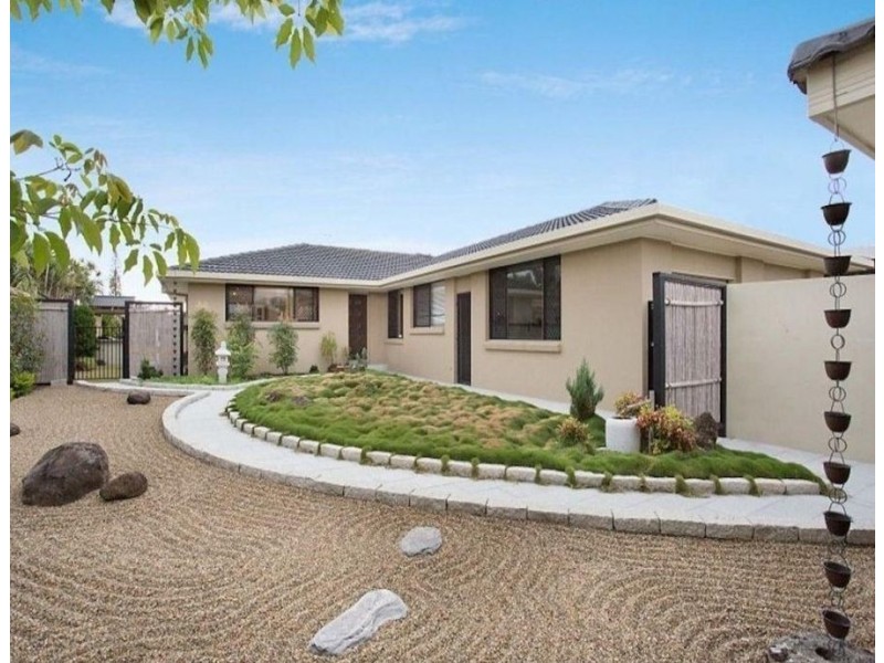 7 Rudder Court, Mermaid Waters QLD 4218