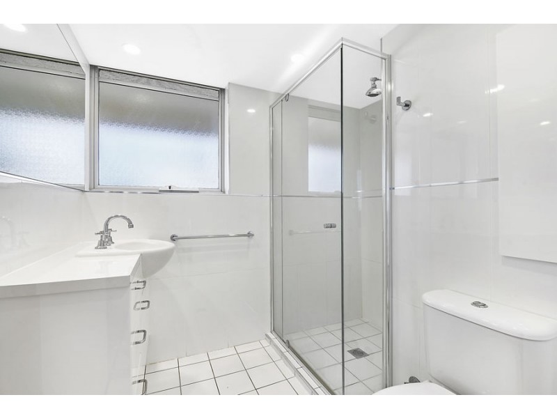35/67-71 Broadbeach Boulevard, Broadbeach QLD 4218
