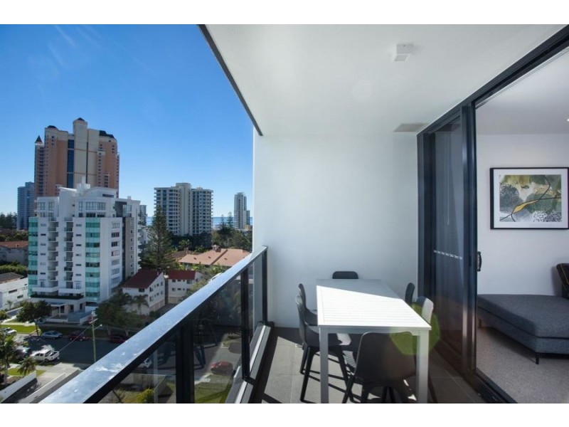 27/31 Queensland Avenue, Broadbeach QLD 4218
