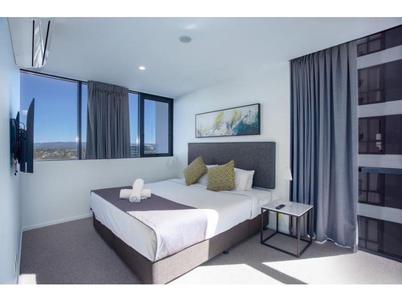 27/31 Queensland Avenue, Broadbeach QLD 4218