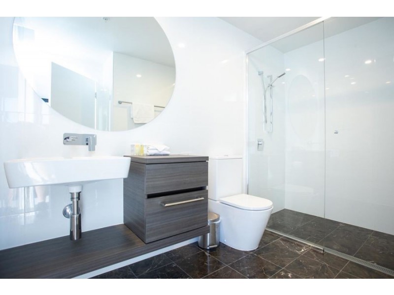 27/31 Queensland Avenue, Broadbeach QLD 4218