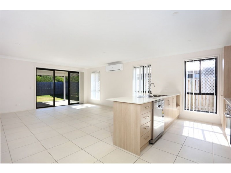 37 Christina Drive, Coomera QLD 4209