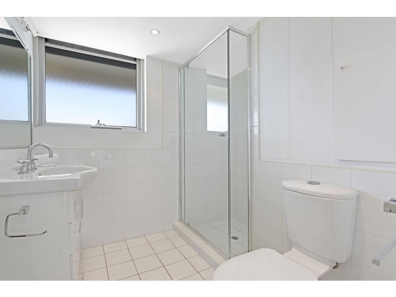 65/67-71 Broadbeach Boulevard, Broadbeach QLD 4218