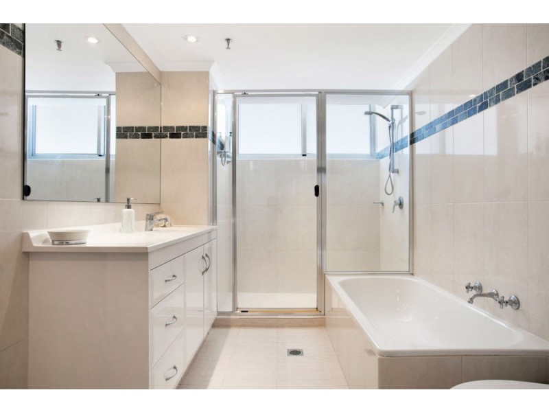 34A/5 Clifford Street, Surfers Paradise QLD 4217