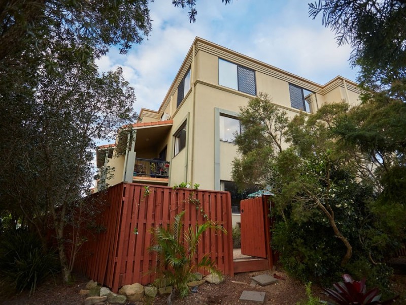 4/1 Alexandrina Drive, Varsity Lakes QLD 4227